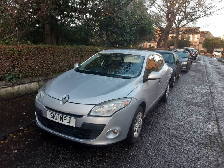 Renault, MEGANE, Hatchback, 2011, Manual, 1598 (Petrol)cc), 5 doors