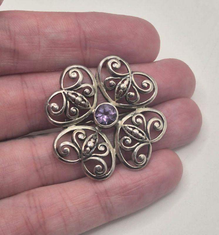 925 silver & lilac gemstone brooch