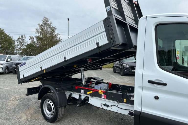 2025 Ford Transit 350 Leader L2 MWB Single Cab Tipper RWD 2.0 EcoBlue 165ps 1 Way DAP, FRONT  Tip...