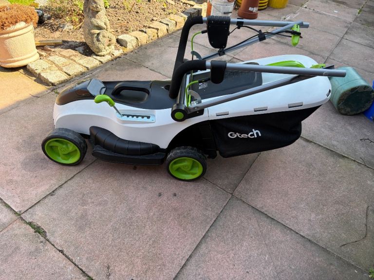 Gtech lawnmower 