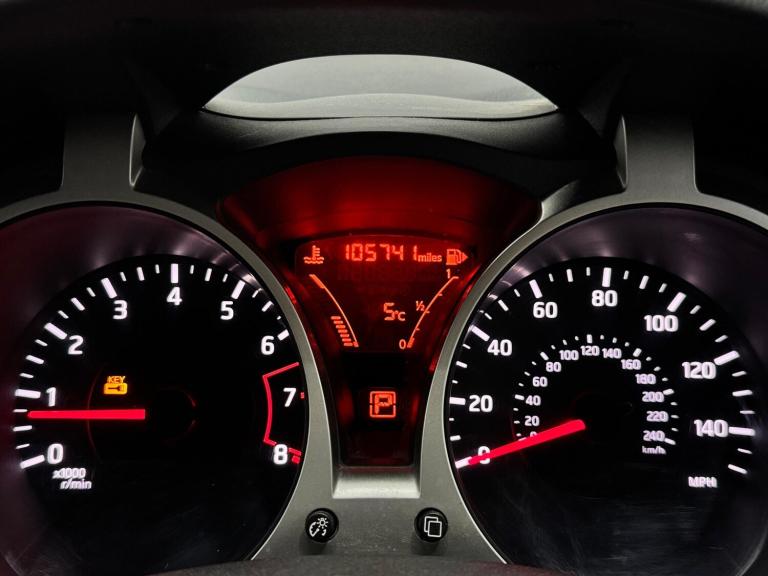  Nissan Juke 1.6 Tekna XTRON Euro 5 5dr Petrol Automatic