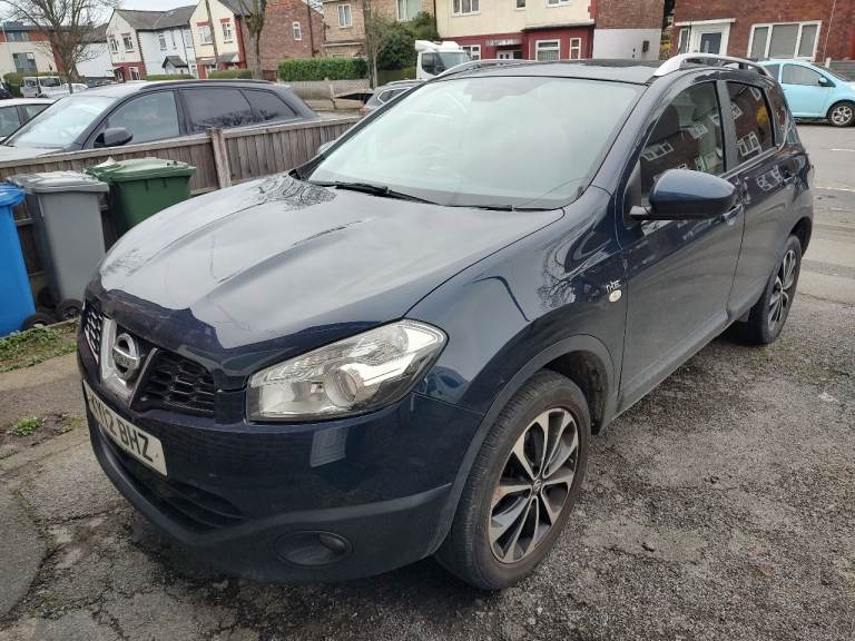 2012 Nissan QASHQAI 1.6 petrol 1598 (cc), n-tec