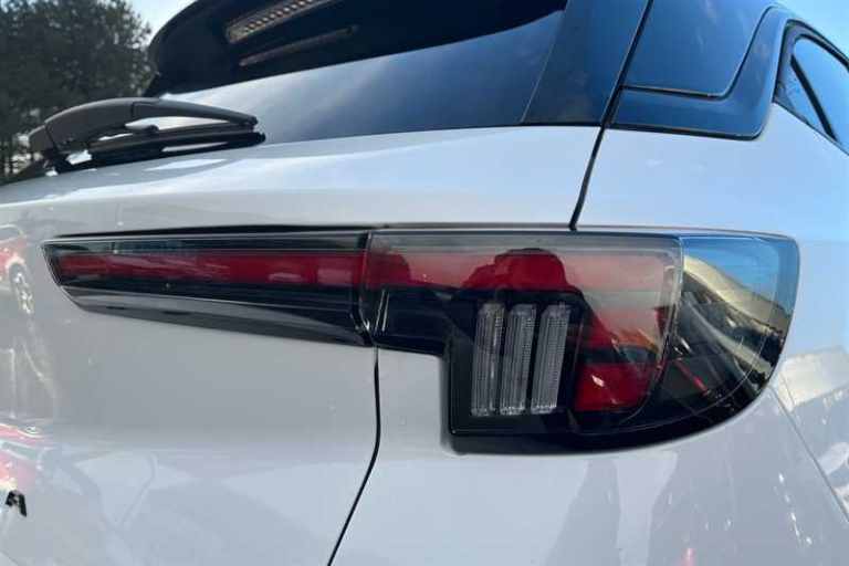 2025 Vauxhall Mokka 1.2 Turbo 136 Griffin 5dr HATCHBACK PETROL Manual