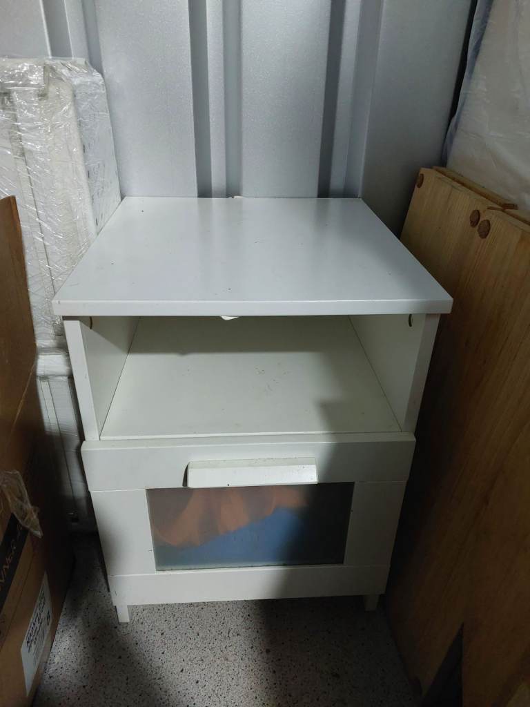 White Bedside Table with Shelf and Drawer