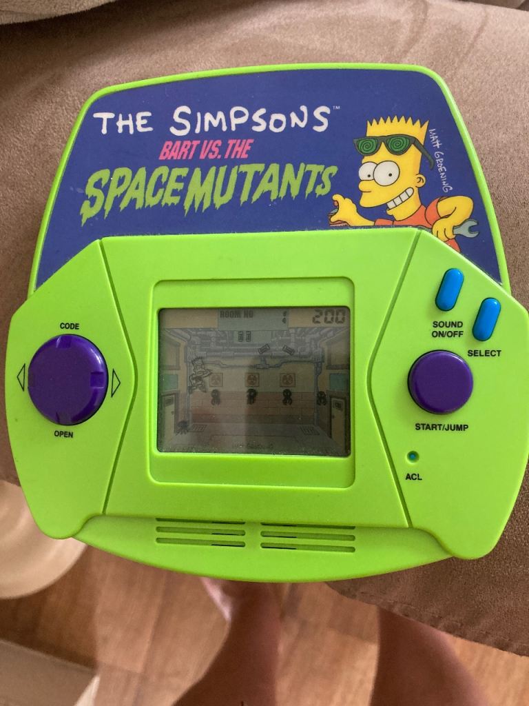 The Simpsons Bart vs The Space Mutants Handheld Game