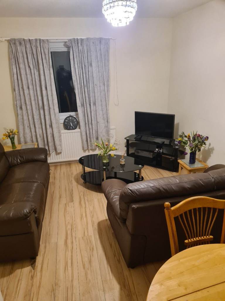 Double room in Bridge of Don Aberdeen furnished quiet house all bills included free WIFI £95 P/W