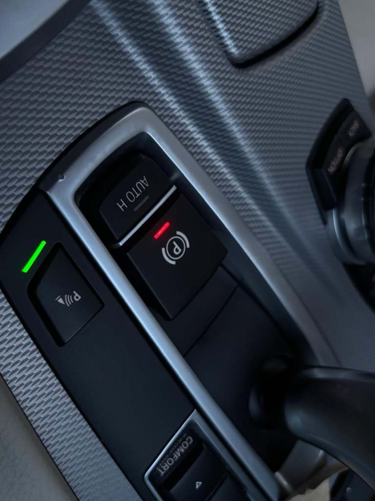 2016 BMW 5 Series 520d [190] M Sport 5dr Step Auto ESTATE DIESEL Automatic