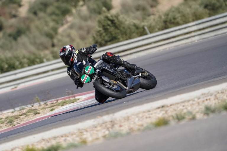 2009 Triumph Street Triple R 675