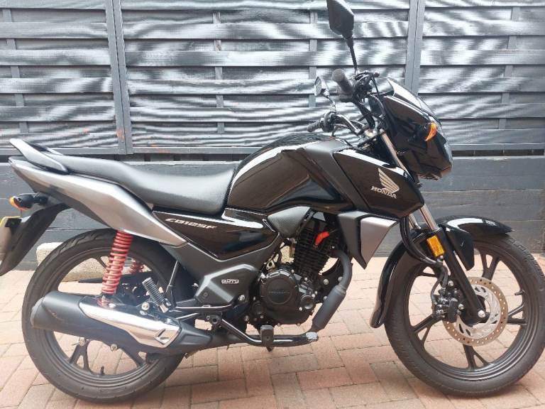 Honda CBF 125 only 88 Miles