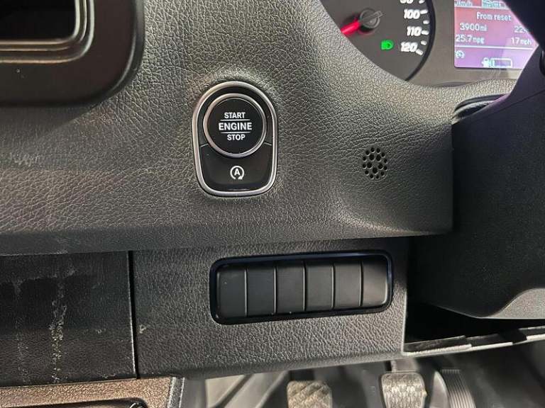 2024 Mercedes-Benz Sprinter 3.5t H2 Progressive Van PANEL VAN DIESEL Manual