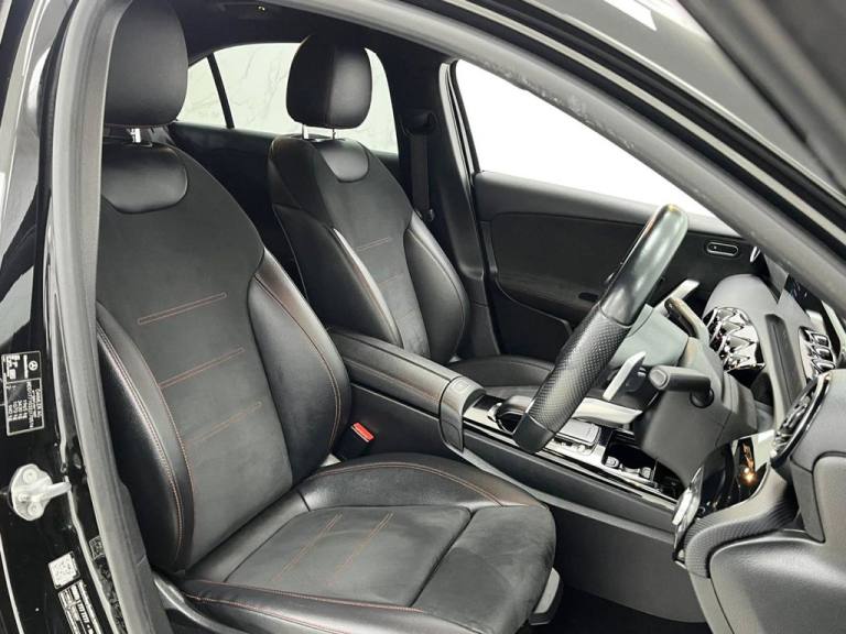 2019 Mercedes-Benz A-Class 1.5 A180d AMG Line (Executive) Saloon 4dr Diesel 7G-DCT Euro 6 (s/s) (...