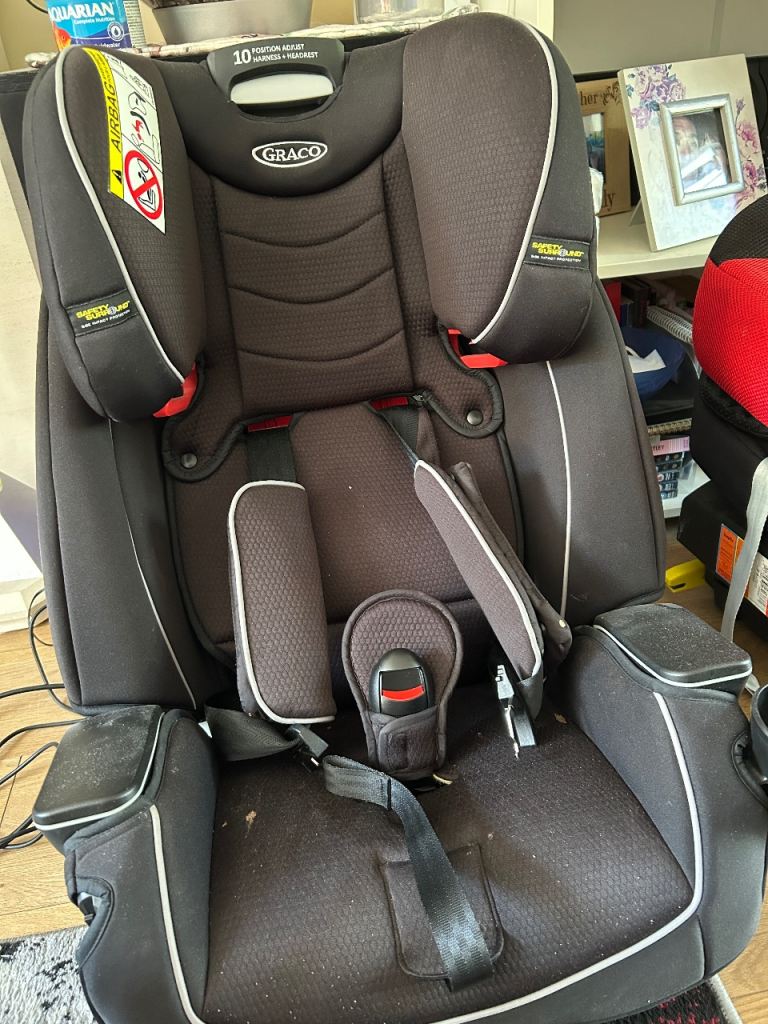 Graco Car Seat - Black, Good Condition
