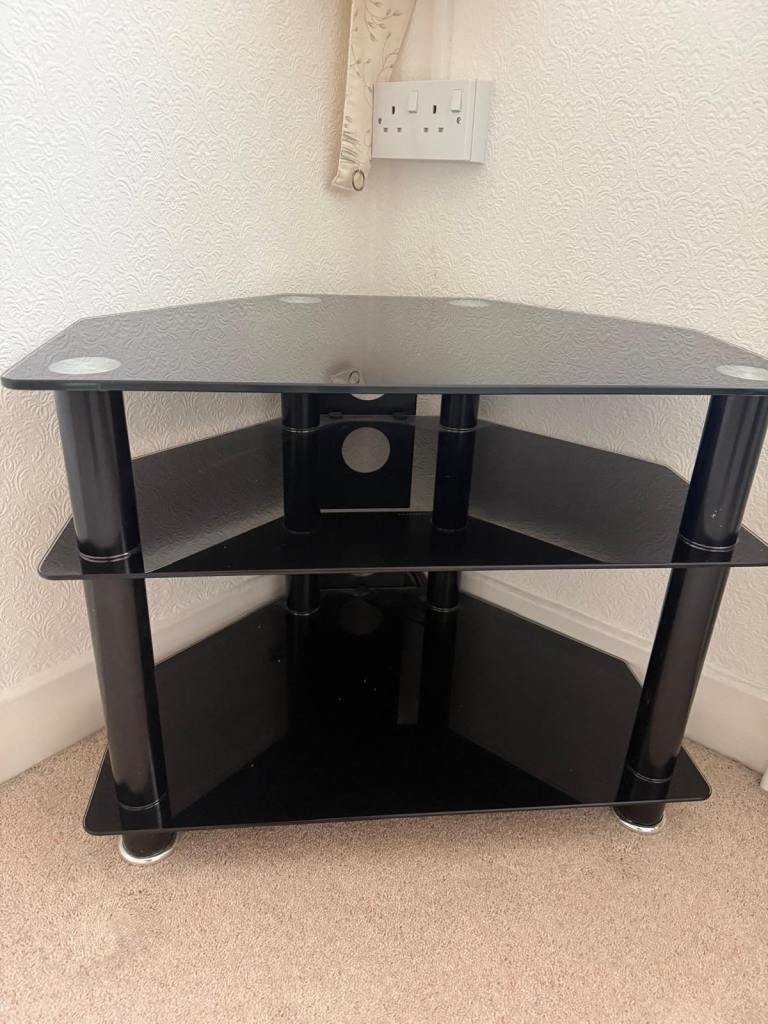 Tv stand free