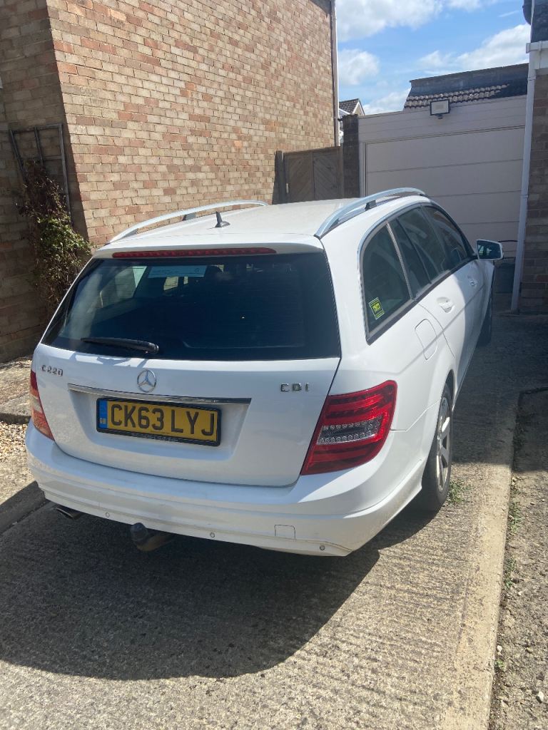 Mercedes-Benz, C CLASS, Estate, 2013, Semi-Auto, 2143 (cc), 5 doors