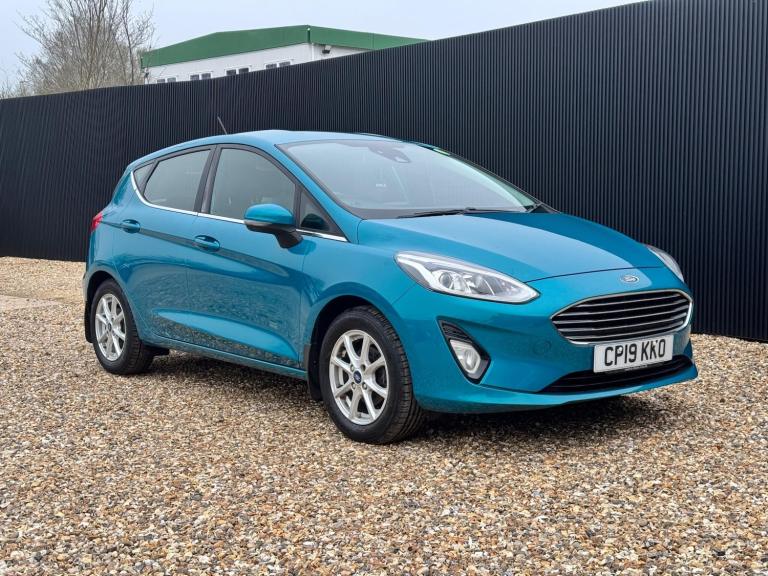 2019 Ford Fiesta 1.0T EcoBoost Zetec Euro 6 (s/s) 5dr HATCHBACK Petrol Manual