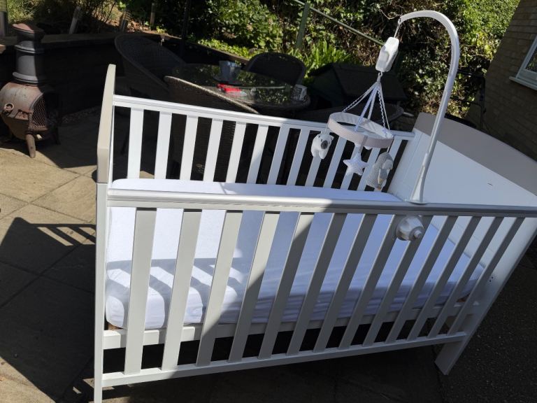 White Baby Cot with Mobile – Good Condition