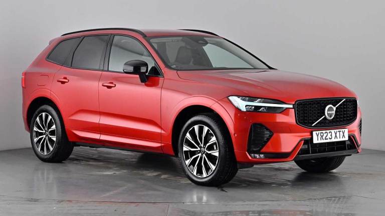 2023 Volvo XC60 2.0 B4P Plus Dark 5dr Geartronic ESTATE PETROL Automatic