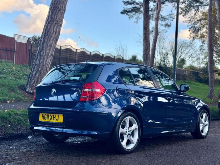 BMW 1 SERIES 2.0 118d SE Euro 5 (s/s) 5dr 2011