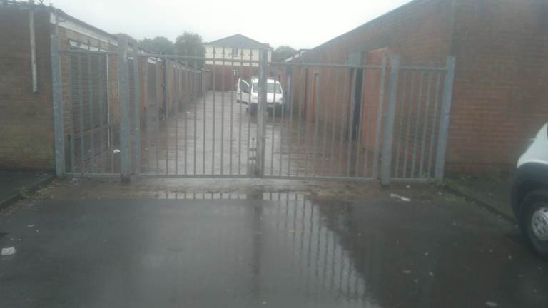 LOCK UP GARAGE TO LET IN MIDDLESBOROUGH