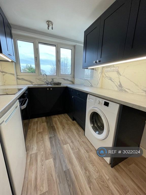 2 bedroom flat in Barons Court, Tunbridge Wells, TN4 (2 bed) (#3022024)