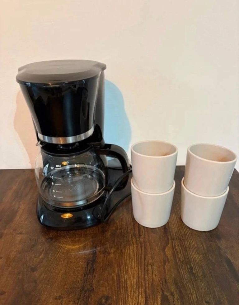 Black Filter Coffee Machine with Glass Carafe and Mugs