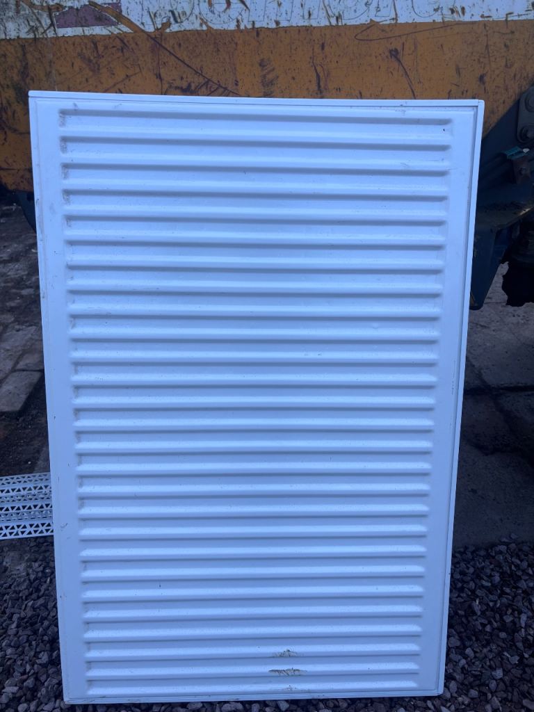 900 x 600 k1 radiators (x2)