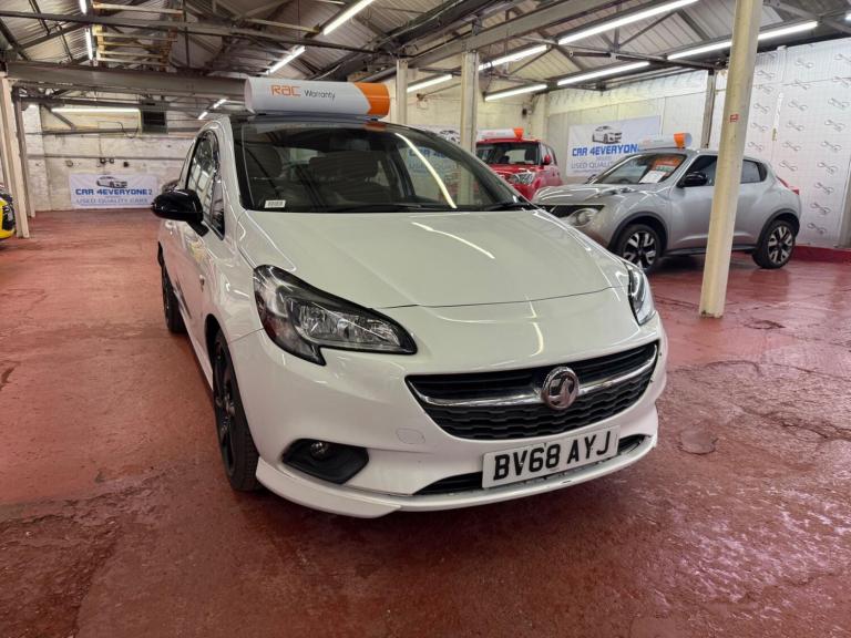 2018 Vauxhall Corsa 1.4 SRi Vx-line Nav Black 3dr HATCHBACK PETROL Manual