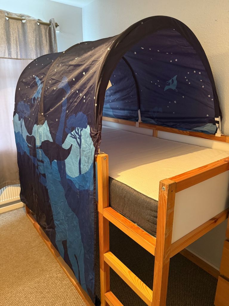 Kids Bed with mattress included 