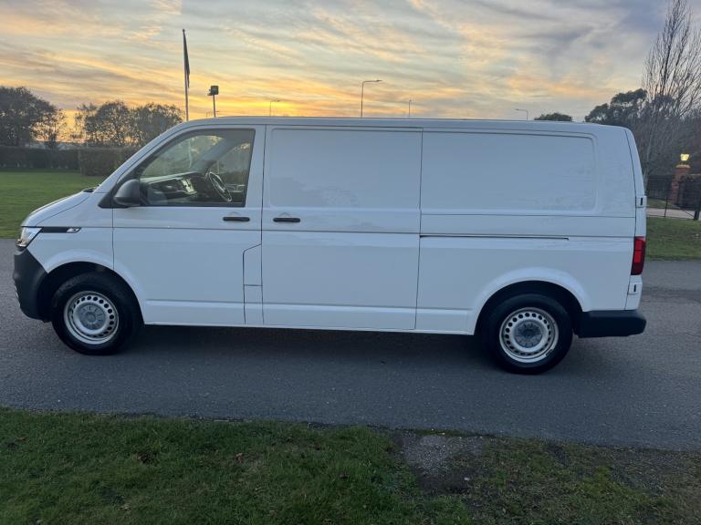 VOLKSWAGEN TRANSPORTER e 110 37.3kWh 2021
