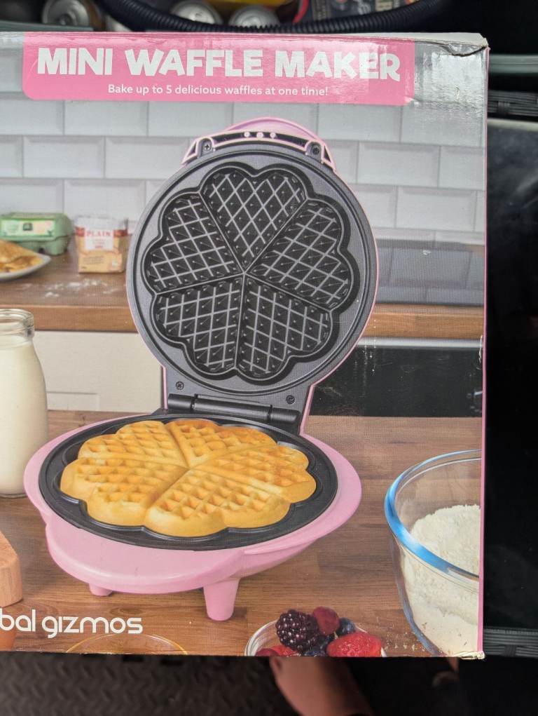 Waffle maker 