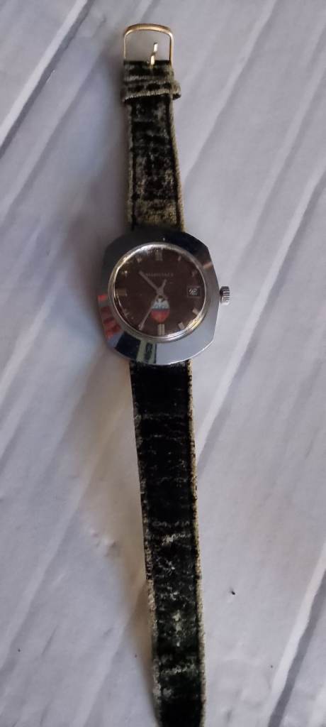 Gents football club watch 