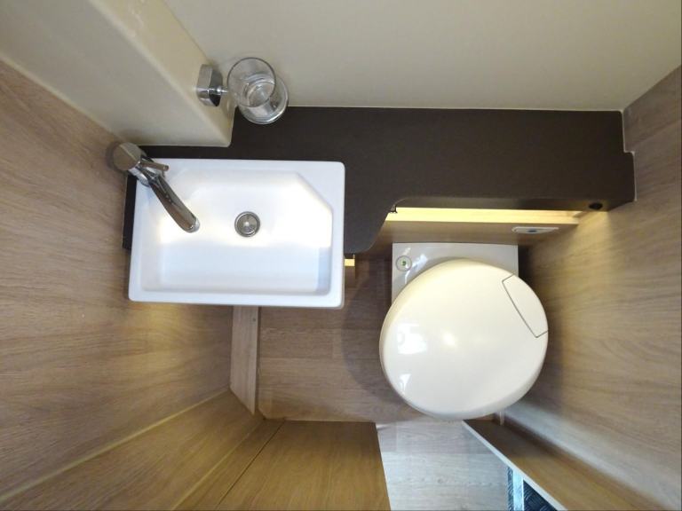 Rapido V55 - 2020 - 3 Berth - Campervan for sale