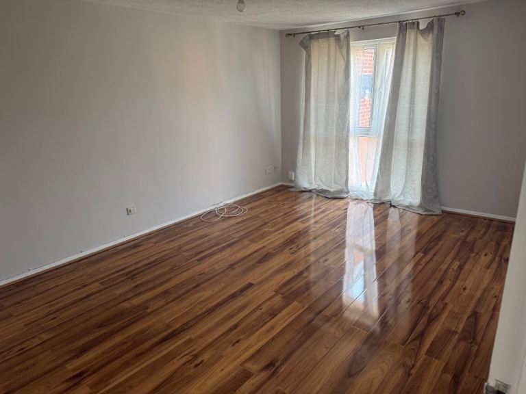 2 bedroom house for rent 