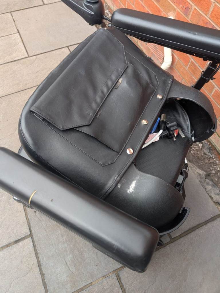 Electric Mobility Chair 