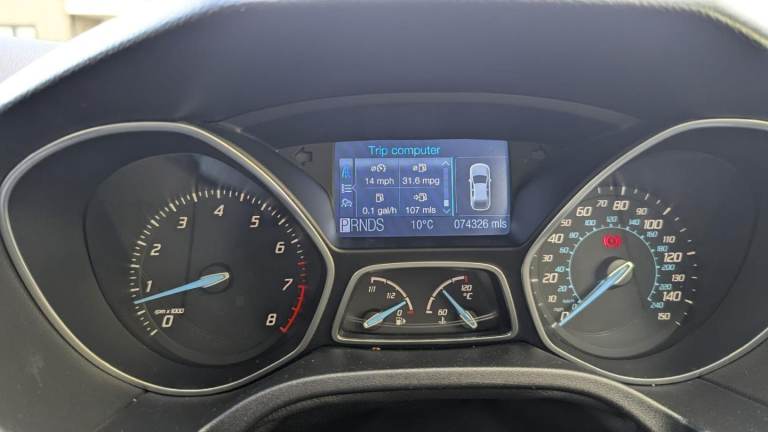 Ford, FOCUS, Hatchback, 2012, Semi-Auto, 1596 (cc), 5 doors