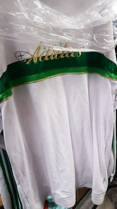 Vintage adidas track suit top 