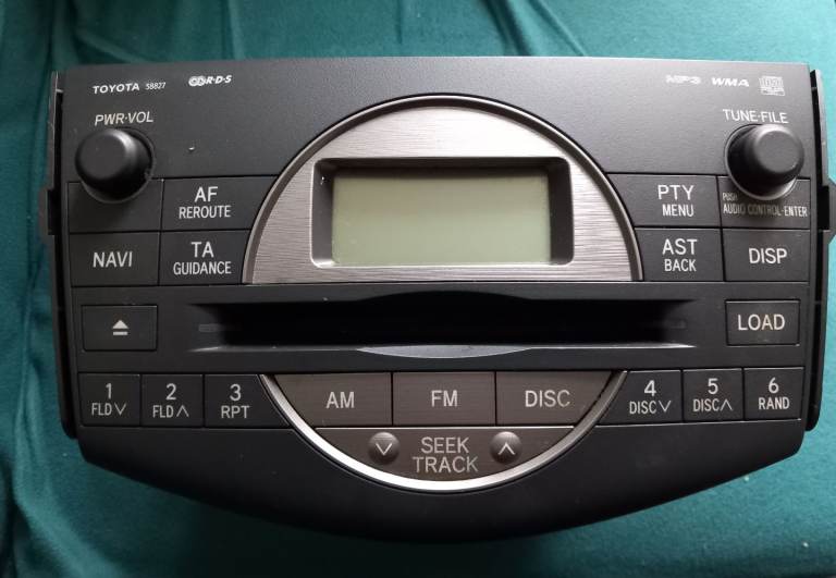 Genuine 2008 Toyota RAV4 Factory Radio & CD Player (Fits 2006 - 2012 Mk3)