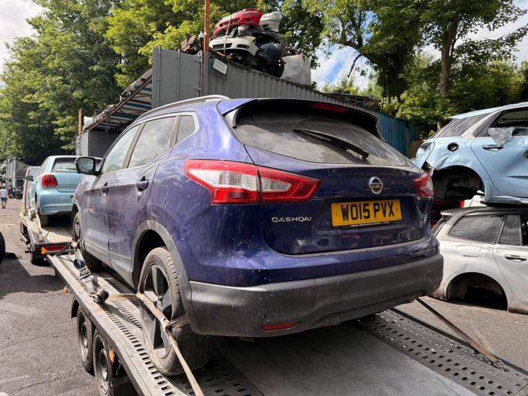 NISSAN QASHQAI MK2 2015 J11 1.5 DIESEL K9K636 (RBN) PURPLE BREAKING FOR PARTS