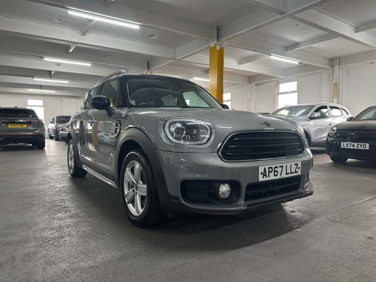 2017 MINI Countryman 1.5 Cooper 5dr Auto HATCHBACK Petrol Automatic