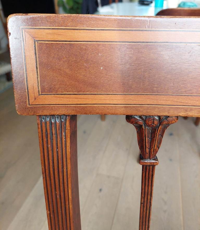 Mohagany wooden chair