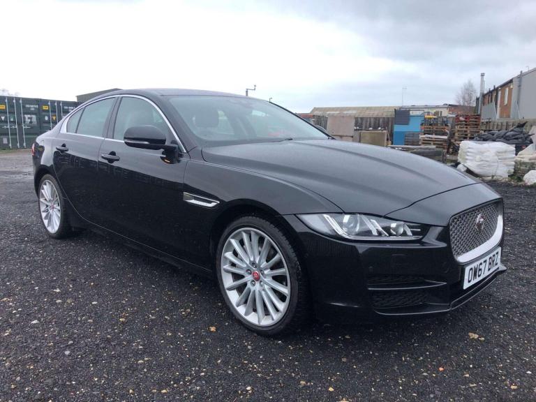 2018 Jaguar XE 2.0d Portfolio Saloon 4dr Diesel Auto AWD Euro 6 (s/s) (240 ps)