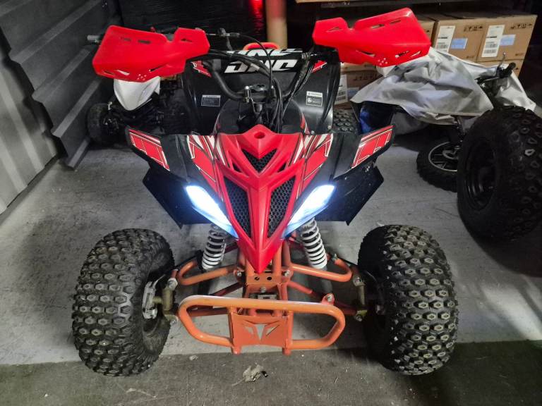 2 quads 1 bike for spares or repairs 