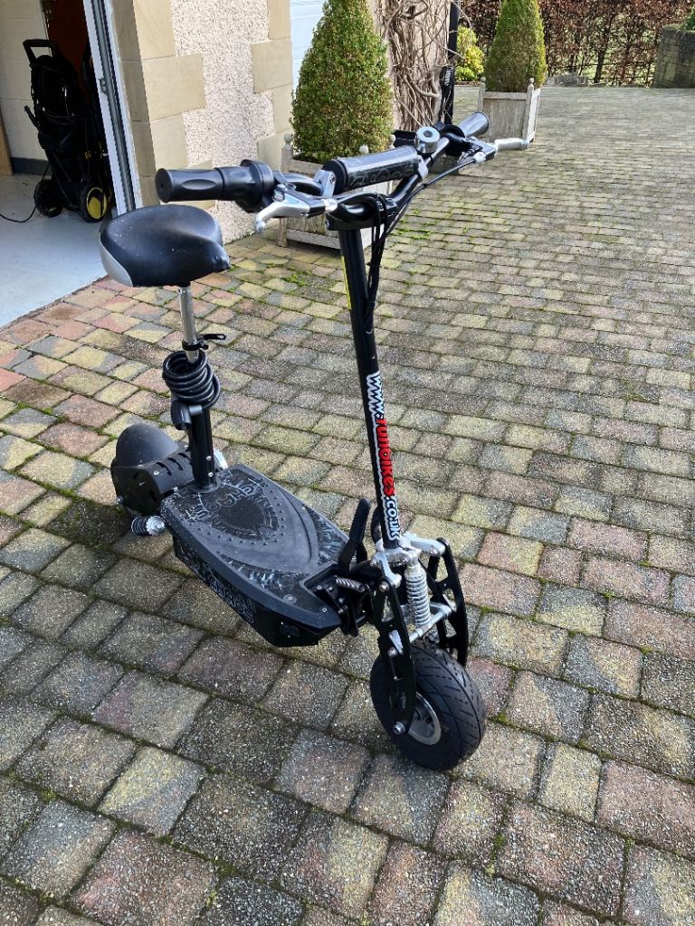 E-scooters (2)
