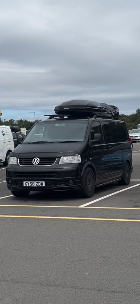 Volkswagen Caravelle Executive Auto 2009 – 7 Seater + Slidepod Camper Setup | Family / Camper Van: