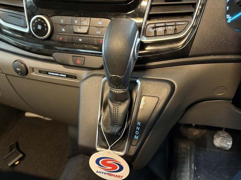 2023 Ford Transit Custom 2.0 EcoBlue 170ps Low Roof D/Cab Limited Van Auto PANEL VAN DIESEL Autom...