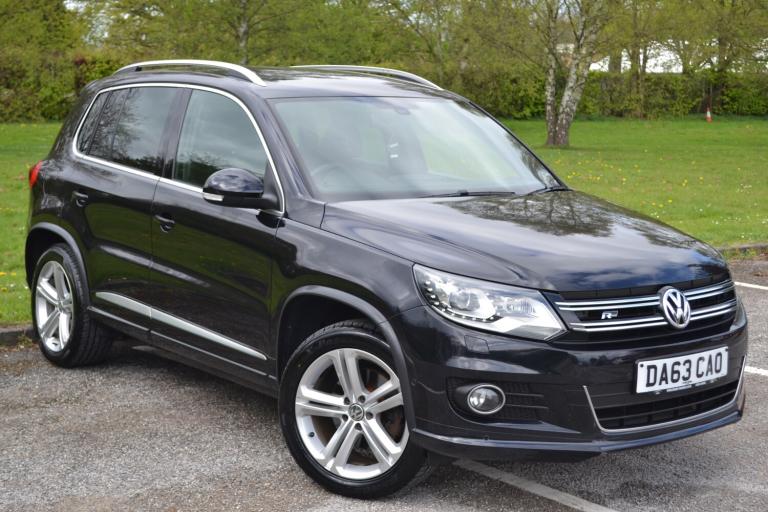 2013 Volkswagen Tiguan 2.0 TDi BlueMotion Tech R-Line 177 5dr ESTATE Diesel Manual