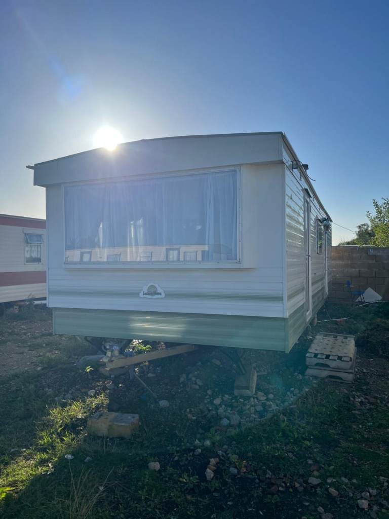 2 beroom static caravan 