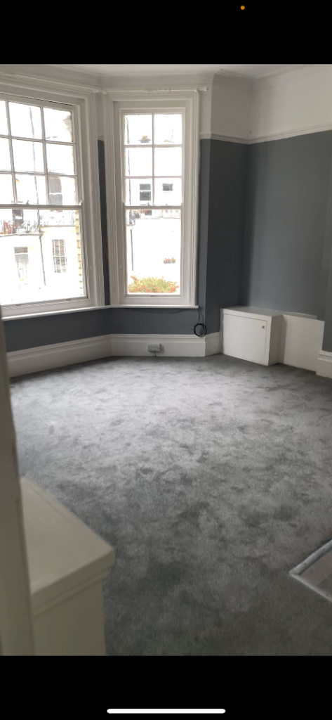 £1,500 PCM – Spacious One-Bedroom Flat in Central Hove (Pet Friendly)
