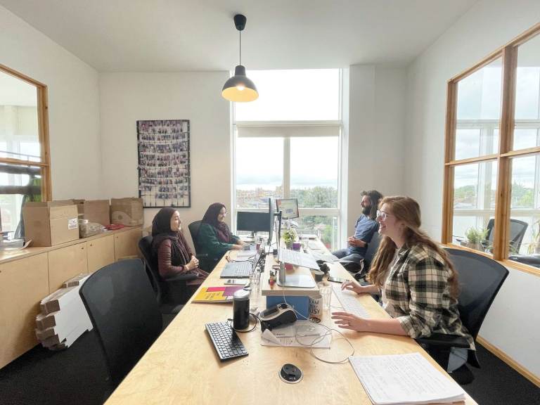  Office | Creative Space | Beauty Room | Commercial Unit | Desk in Leyton East London E10