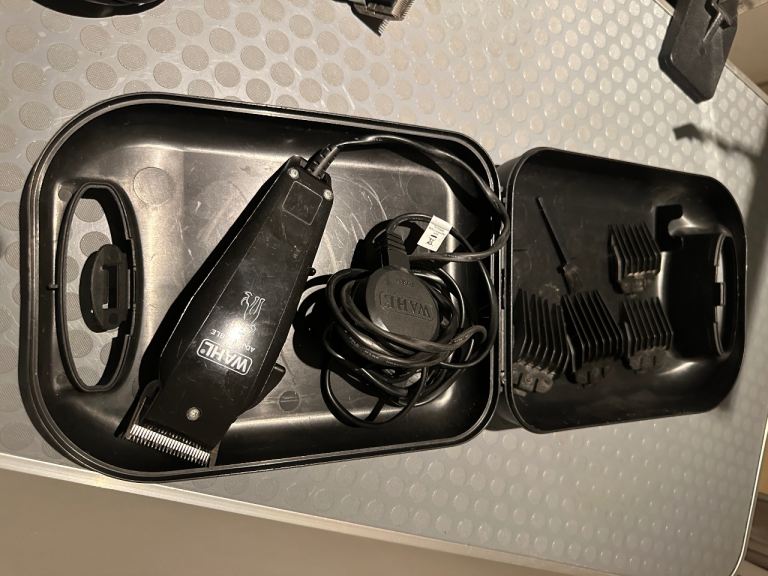 Wahl Dog Grooming Clippers Set – £20